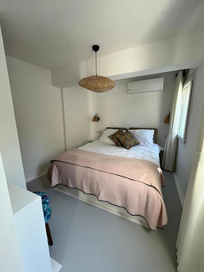 Hébergement de vacances Mel's Garden House In The Heart Of The *